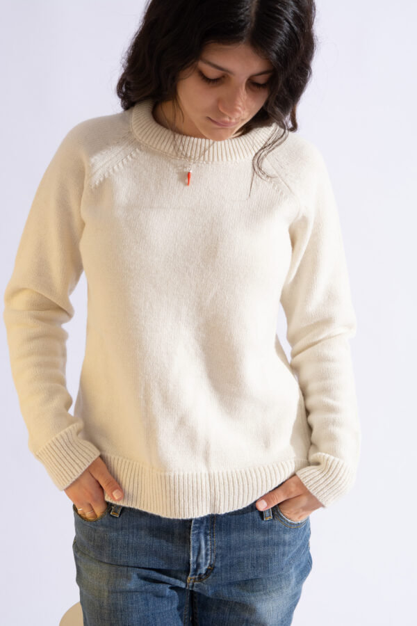 Sweater Emi Crudo